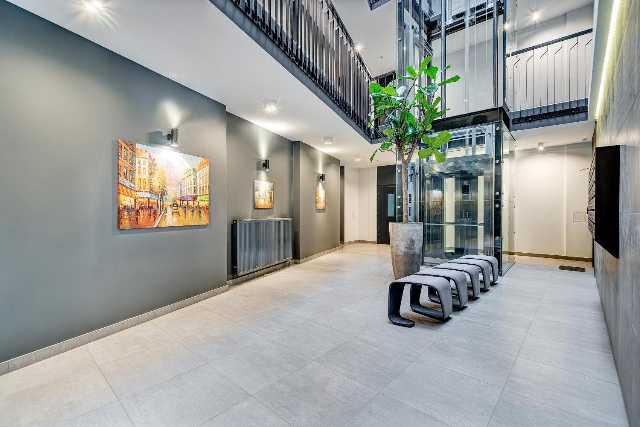 Happy Inn Gold Studio, Self Check-In, Parking In The Underground Garage VNO Extérieur photo