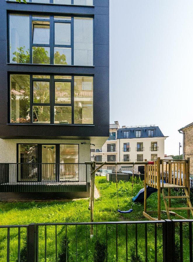 Happy Inn Gold Studio, Self Check-In, Parking In The Underground Garage VNO Extérieur photo