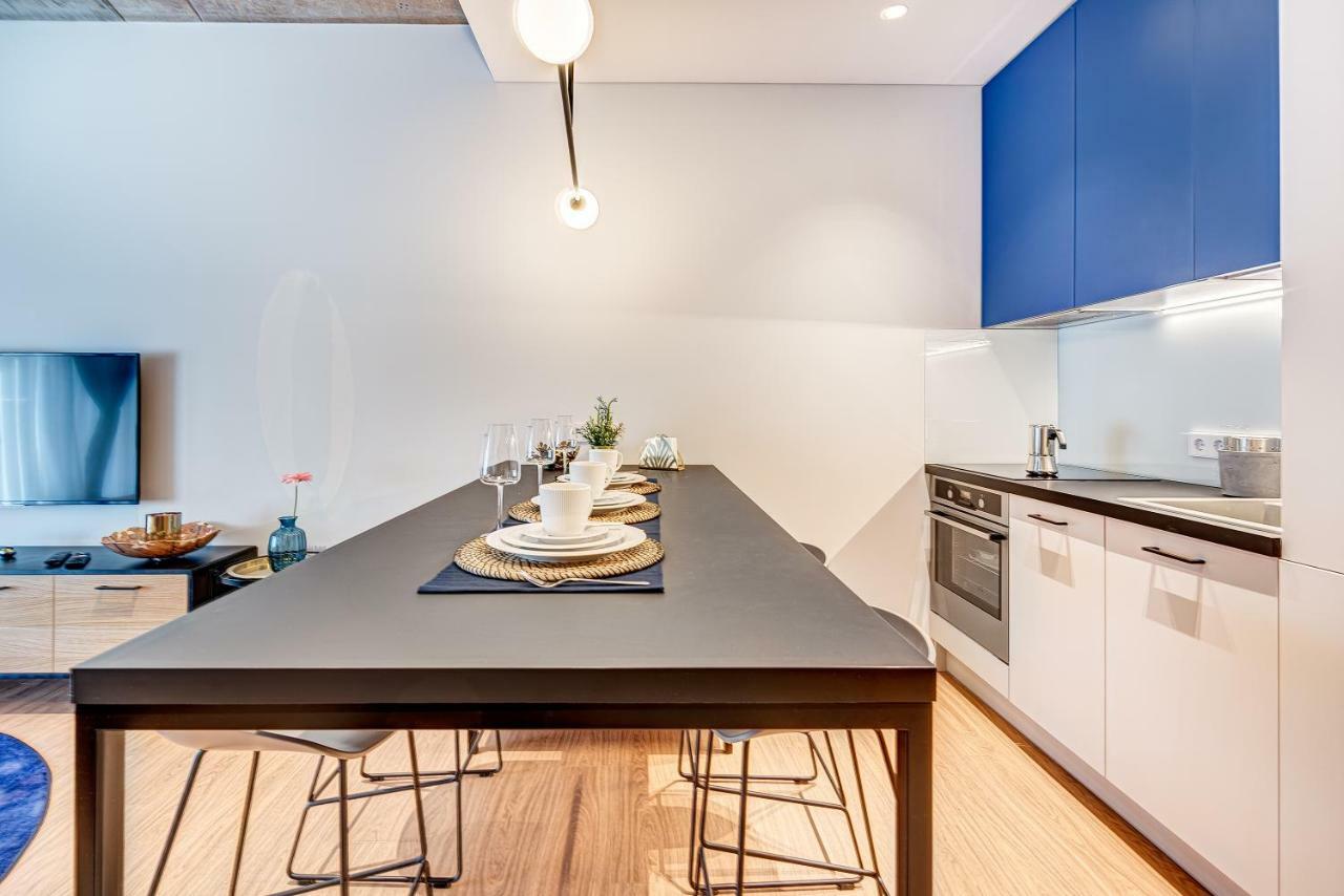 Happy Inn Gold Studio, Self Check-In, Parking In The Underground Garage VNO Extérieur photo
