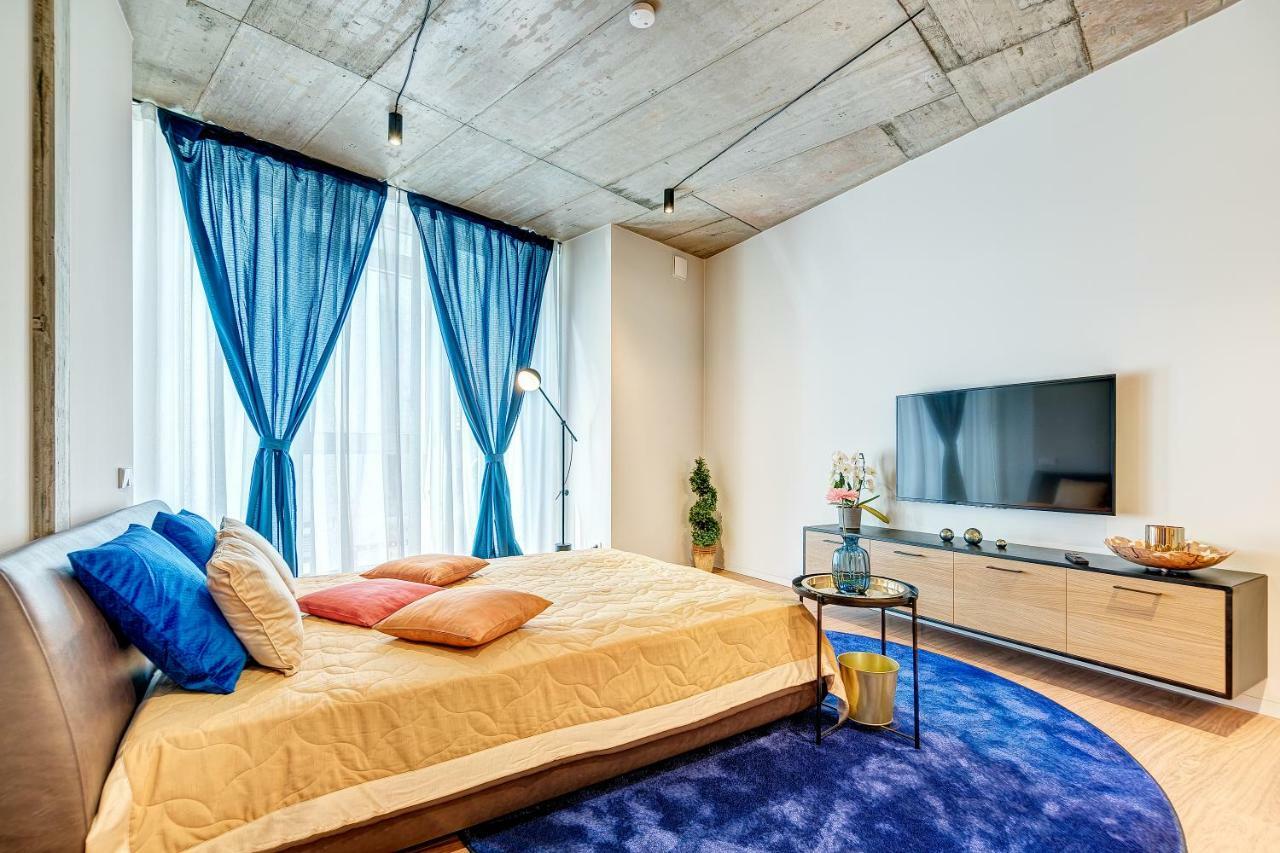 Happy Inn Gold Studio, Self Check-In, Parking In The Underground Garage VNO Extérieur photo