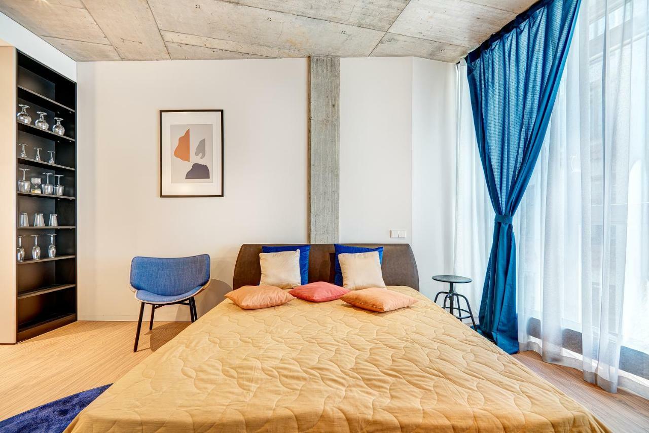 Happy Inn Gold Studio, Self Check-In, Parking In The Underground Garage VNO Extérieur photo