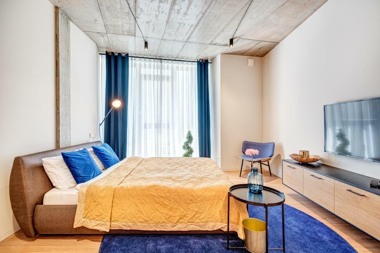 Happy Inn Gold Studio, Self Check-In, Parking In The Underground Garage VNO Extérieur photo
